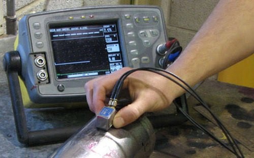 ultrasonic-inspection ultrasonic inspection of a weld
